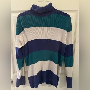 Striped turtle neck
